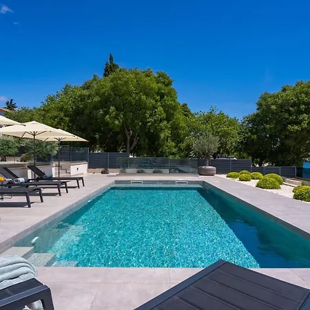 Beachfront Luminara Vila Trogir