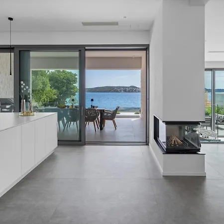 Beachfront Luminara