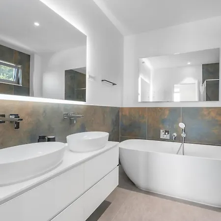 Beachfront Luminara Villa Trogir